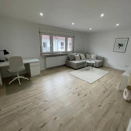 Casa Bergstrasse 2 Apartment เบนส์ไฮม์ ภายนอก รูปภาพ