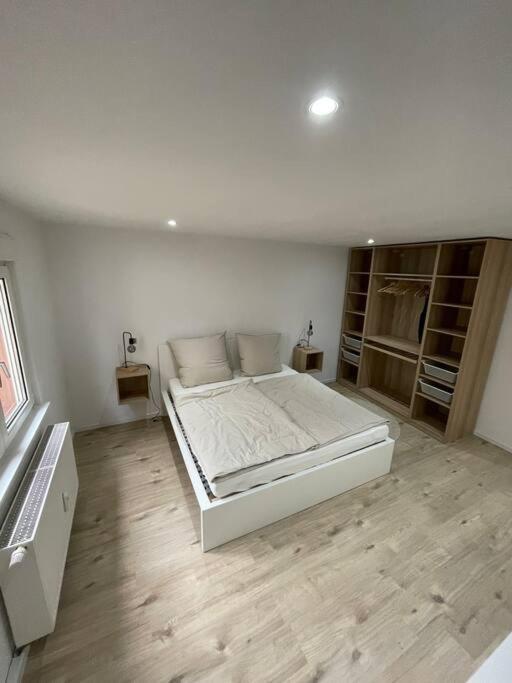 Casa Bergstrasse 2 Apartment เบนส์ไฮม์ ภายนอก รูปภาพ
