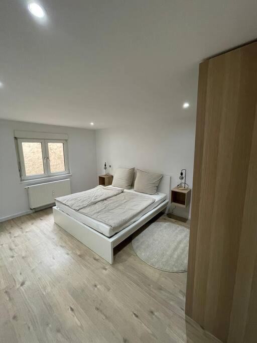 Casa Bergstrasse 2 Apartment เบนส์ไฮม์ ภายนอก รูปภาพ