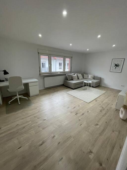 Casa Bergstrasse 2 Apartment เบนส์ไฮม์ ภายนอก รูปภาพ